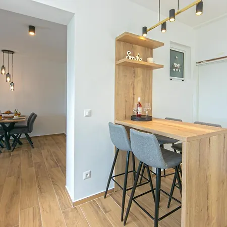 Apartment Vidra Brela Exterior photo