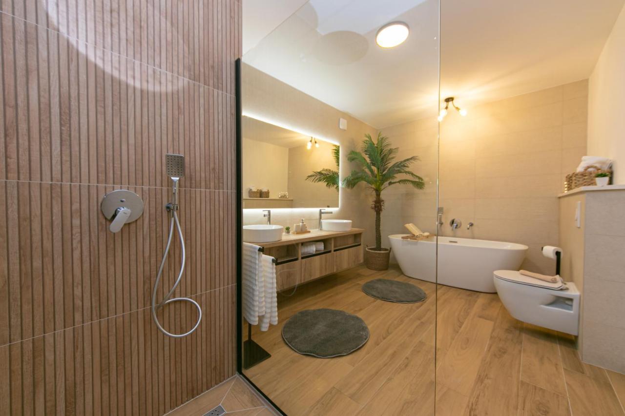 Vidra Apartment
